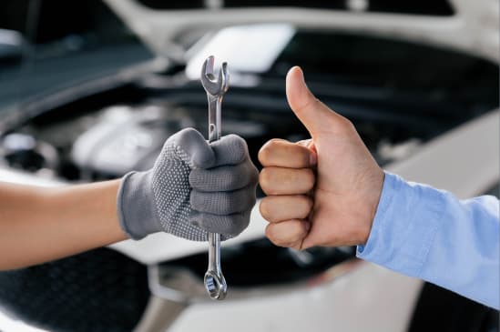 법정 검사 이미지